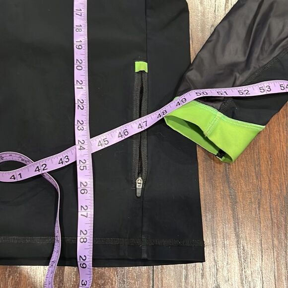 Cuore
cycling running light weight hoodie jacket GUC size L black lime green - Picture 6 of 8